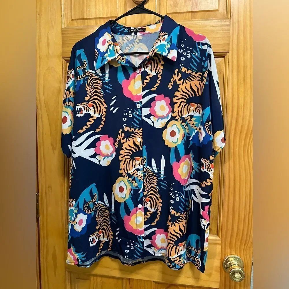 SHEIN size XL tropical button up shirt